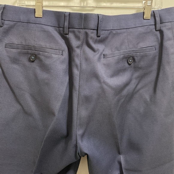 Banana Republic Mens Non Iron Tailored Slim Fit - Picture 7 of 7